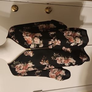 Rue 21 mesh floral blouse size medium